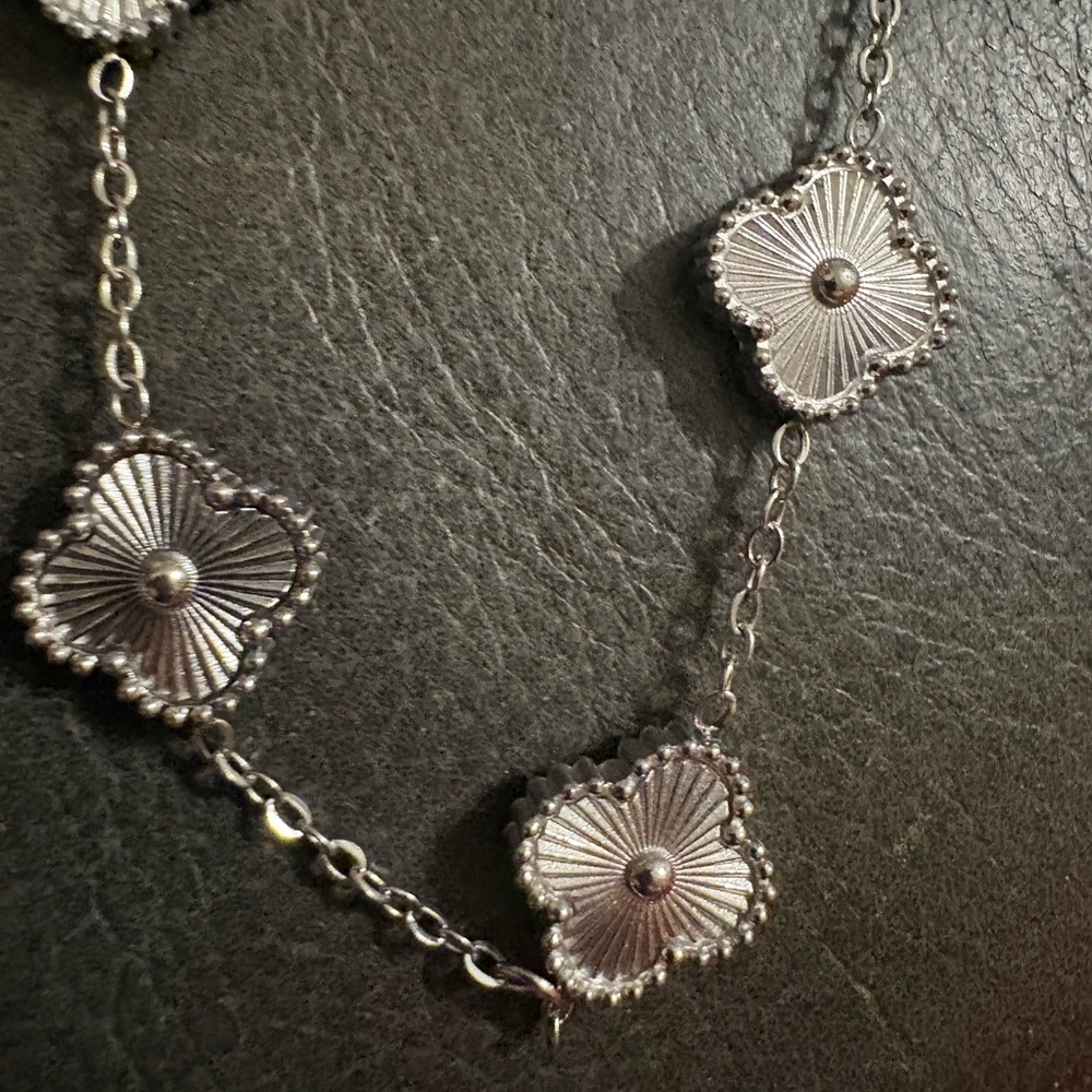 Delicate Silver Clover Necklace - Picture 2 of 4